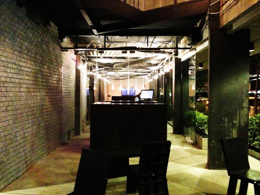 Thrive The Hostel : Patpong By The Belle Bangkok Kültér fotó