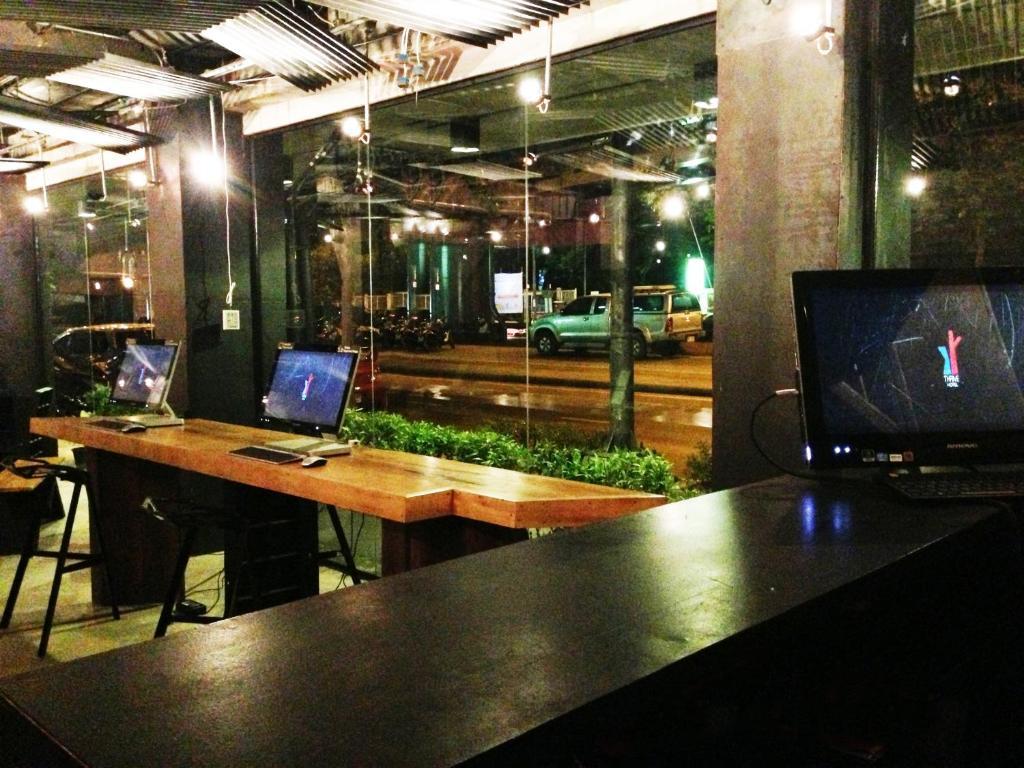 Thrive The Hostel : Patpong By The Belle Bangkok Kültér fotó