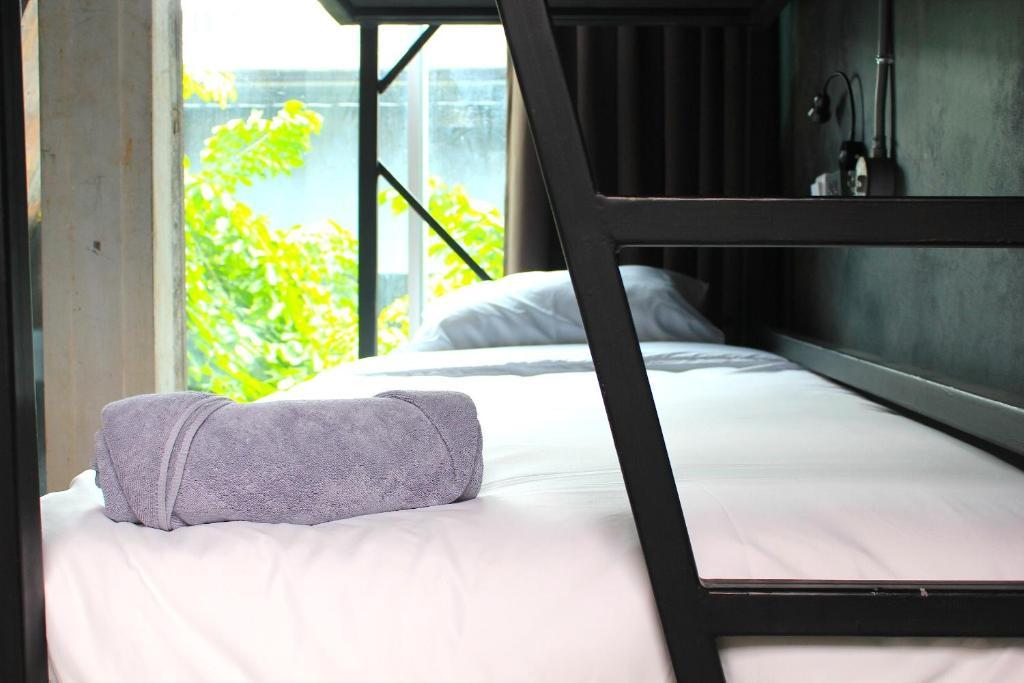 Thrive The Hostel : Patpong By The Belle Bangkok Kültér fotó