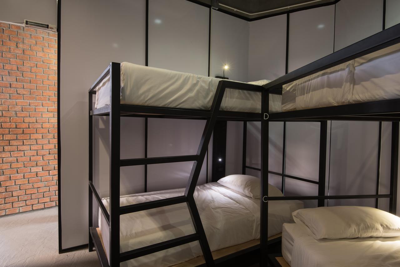 Thrive The Hostel : Patpong By The Belle Bangkok Kültér fotó